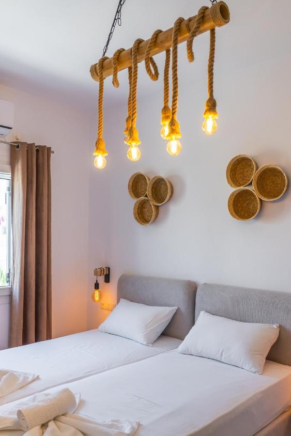 Eleftheria Studios Antiparos Exterior photo