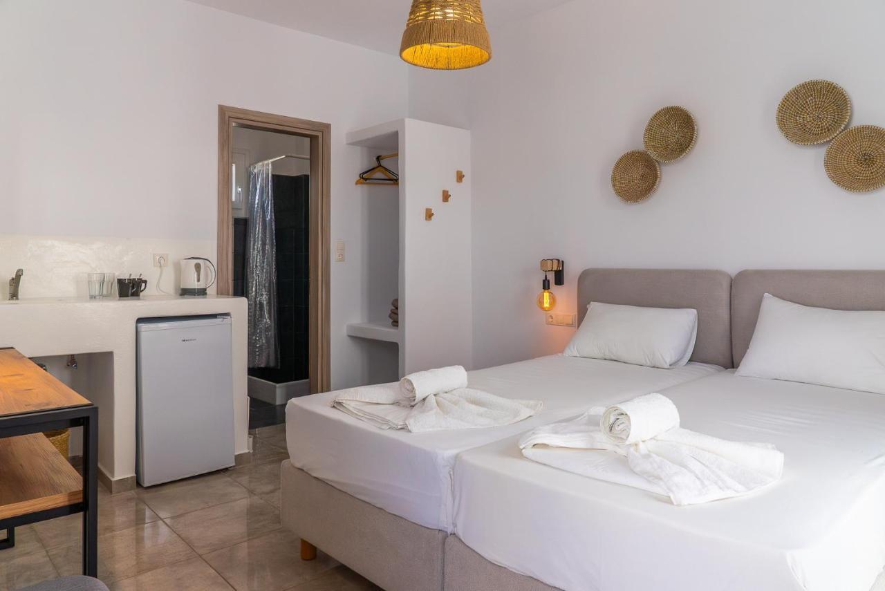 Eleftheria Studios Antiparos Exterior photo